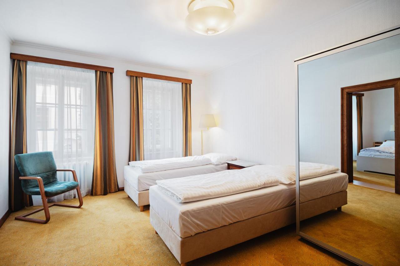 U Cerneho Medveda- At The Black Bear Apartment ปราก ภายนอก รูปภาพ
