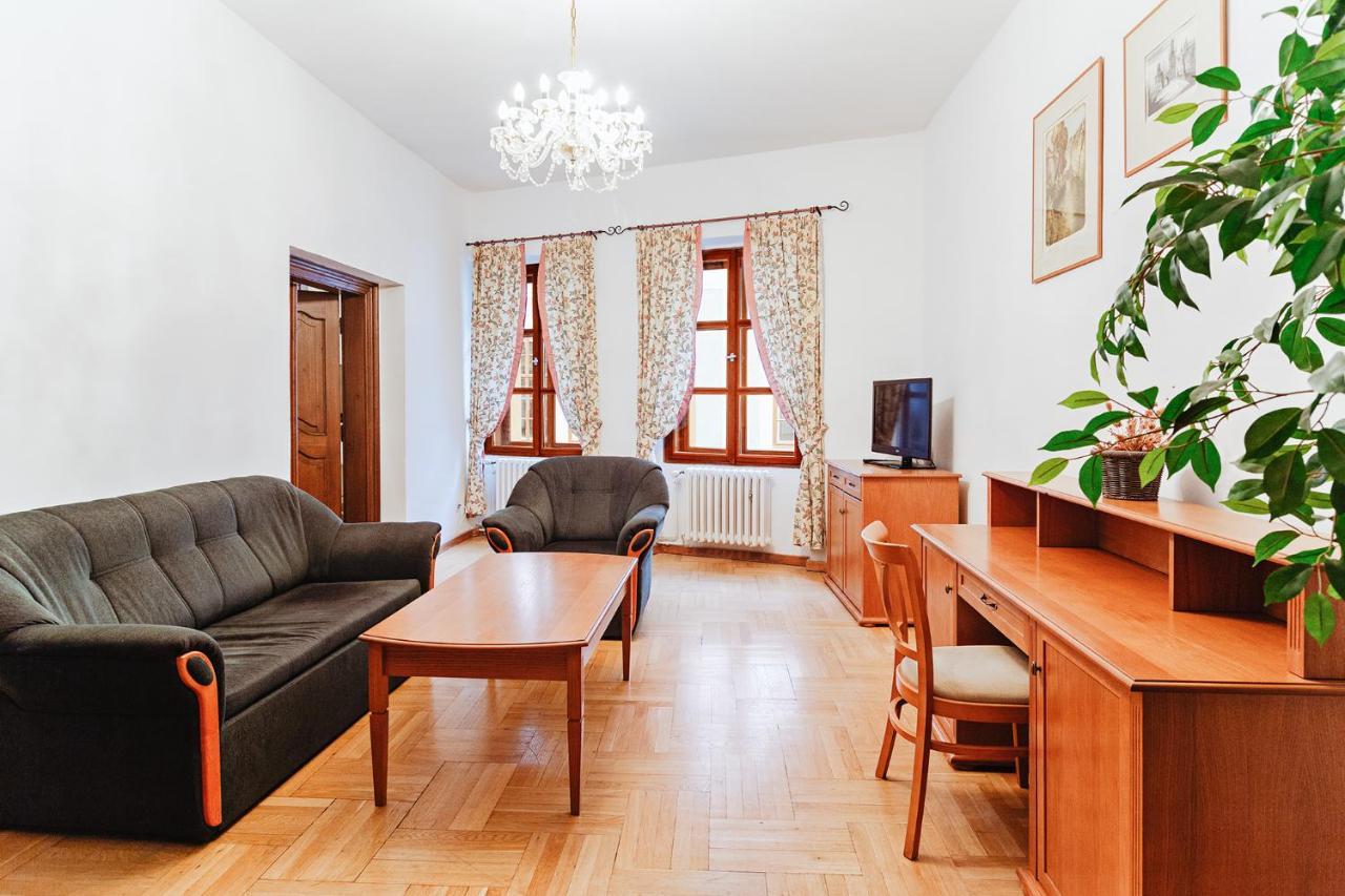 U Cerneho Medveda- At The Black Bear Apartment ปราก ภายนอก รูปภาพ