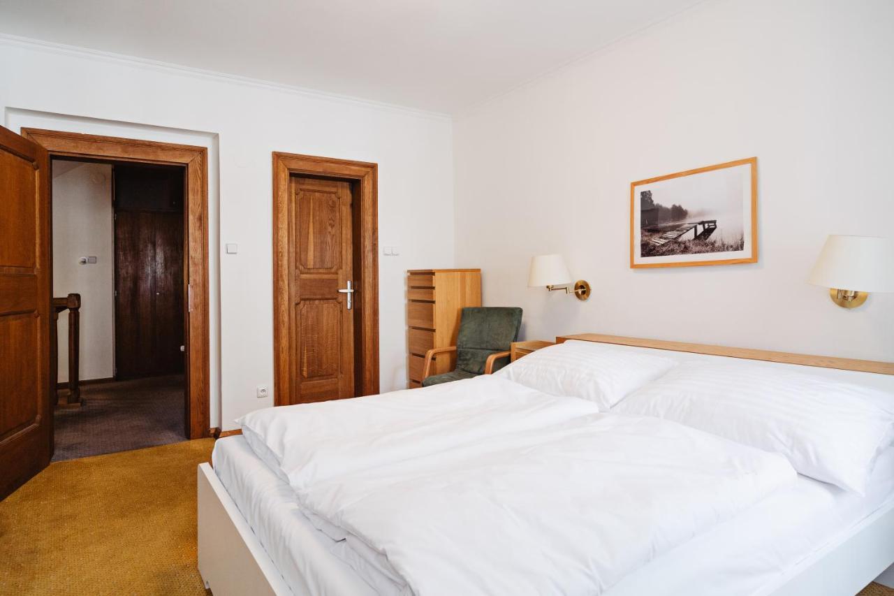 U Cerneho Medveda- At The Black Bear Apartment ปราก ภายนอก รูปภาพ